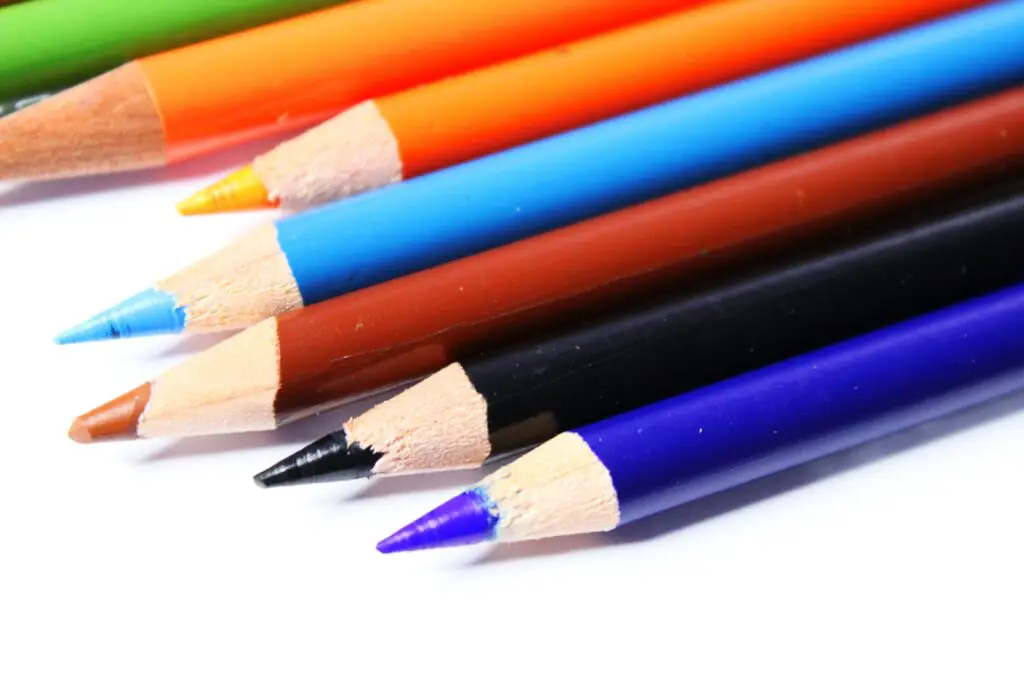 Wax vs. Oil Colored Pencils